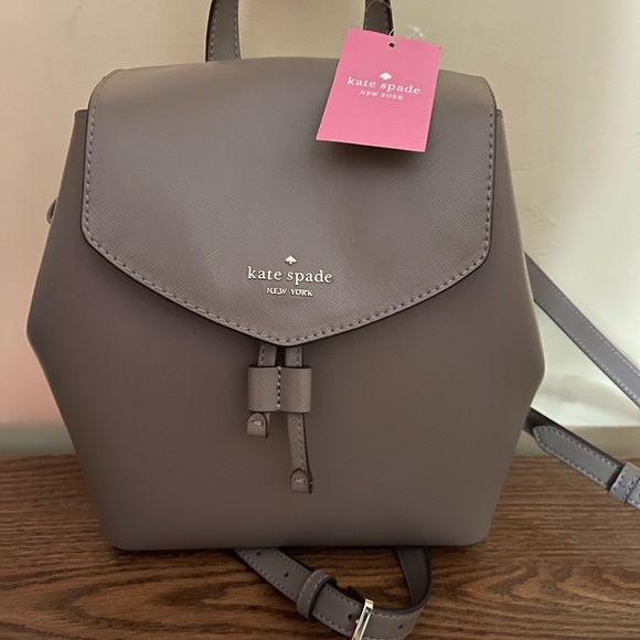 Kate spade Lizzie Medium Flap Backpack - Picture 4 of 10